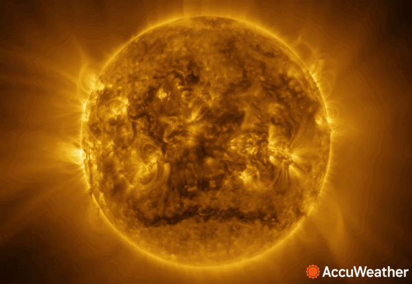 Stunning new Solar Orbiter images capture explosive activity on the sun
