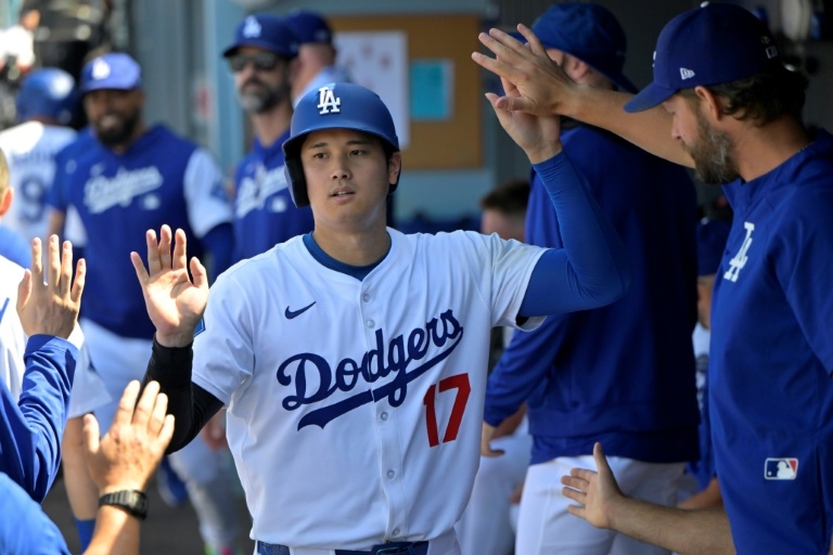 Ohtani bags strikeouts, home run as Dodgers rout Nats