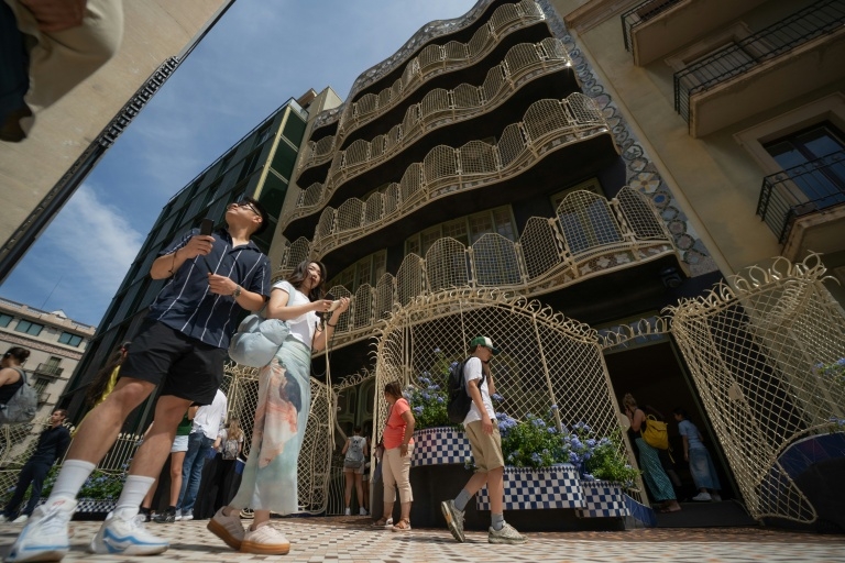 Restoration rejuvenates iconic Gaudi house in Barcelona