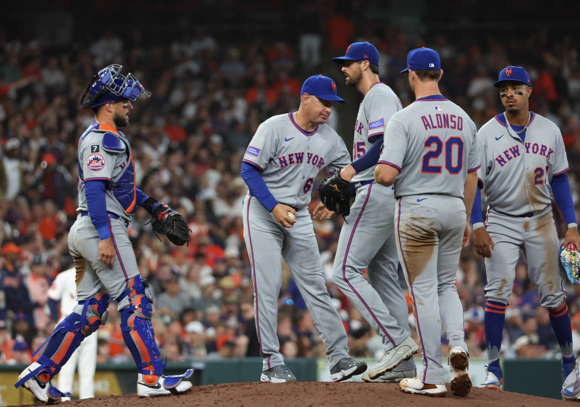 Mets Facing Clay Holmes Decision After Sixth Straight Loss