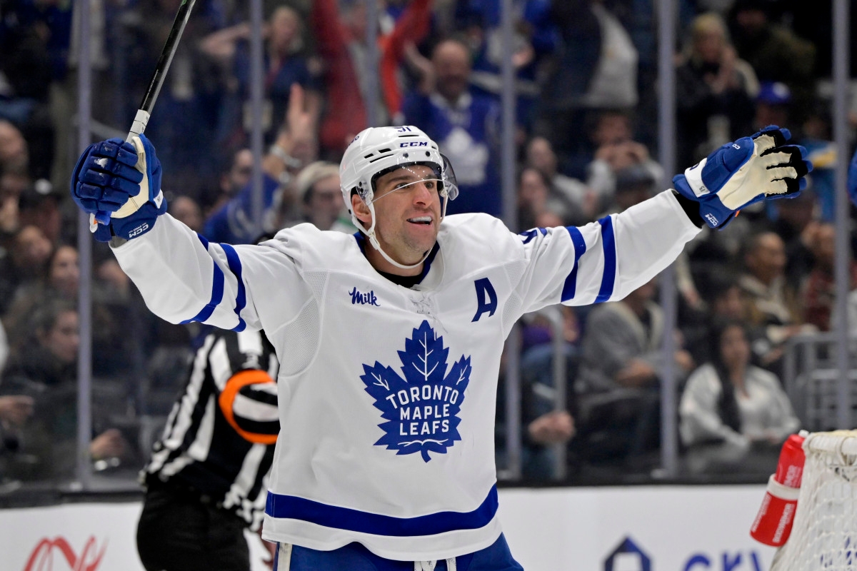 Darren Dreger Predicts What John Tavares' Next Maple Leafs Contract Could Look Like