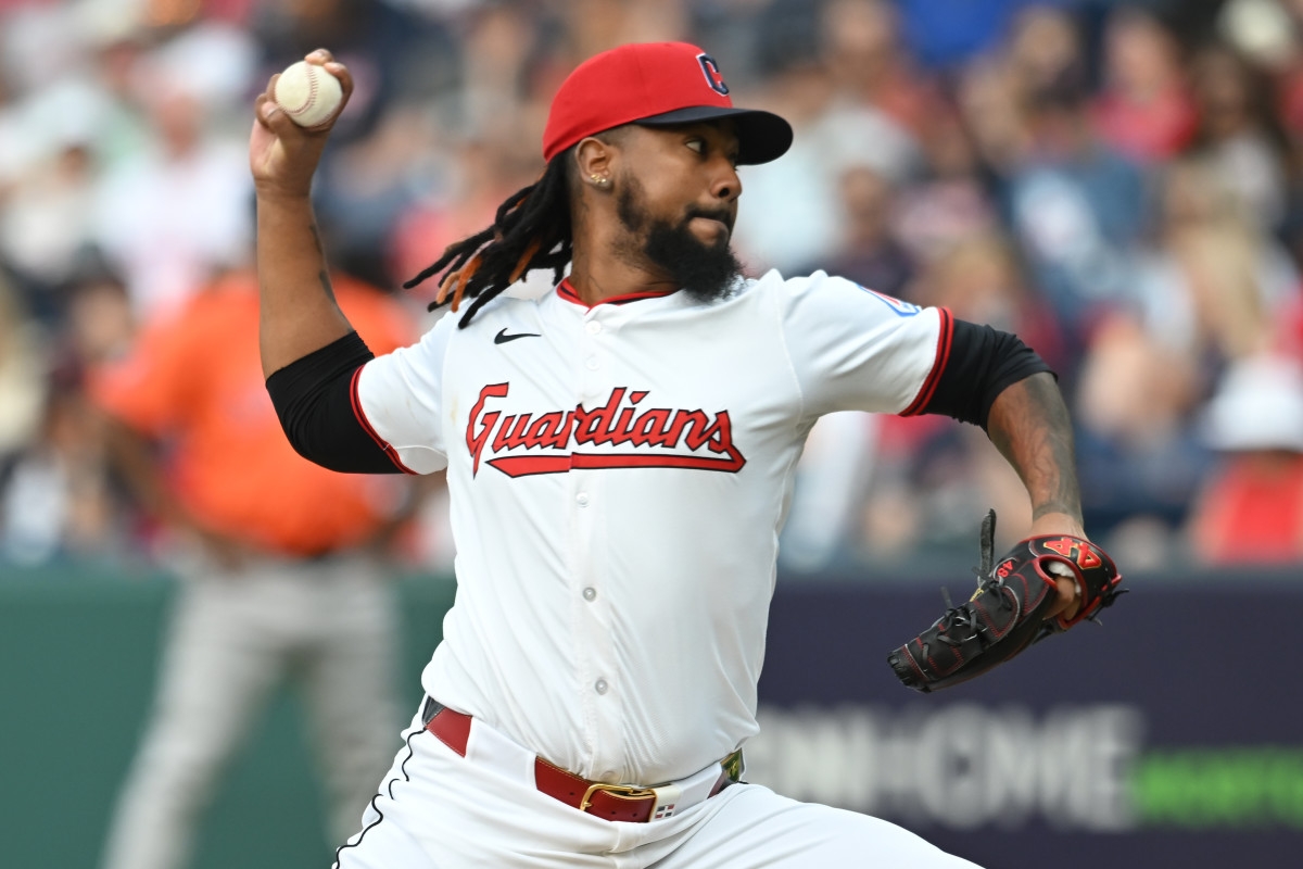 Cubs Trade Idea Lands Guardians' All-Star Closer Emmanuel Clase