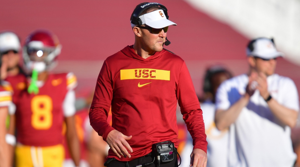 ‘Haven't Been Relevant Since Matt Leinart': Former Oregon Star Rips USC