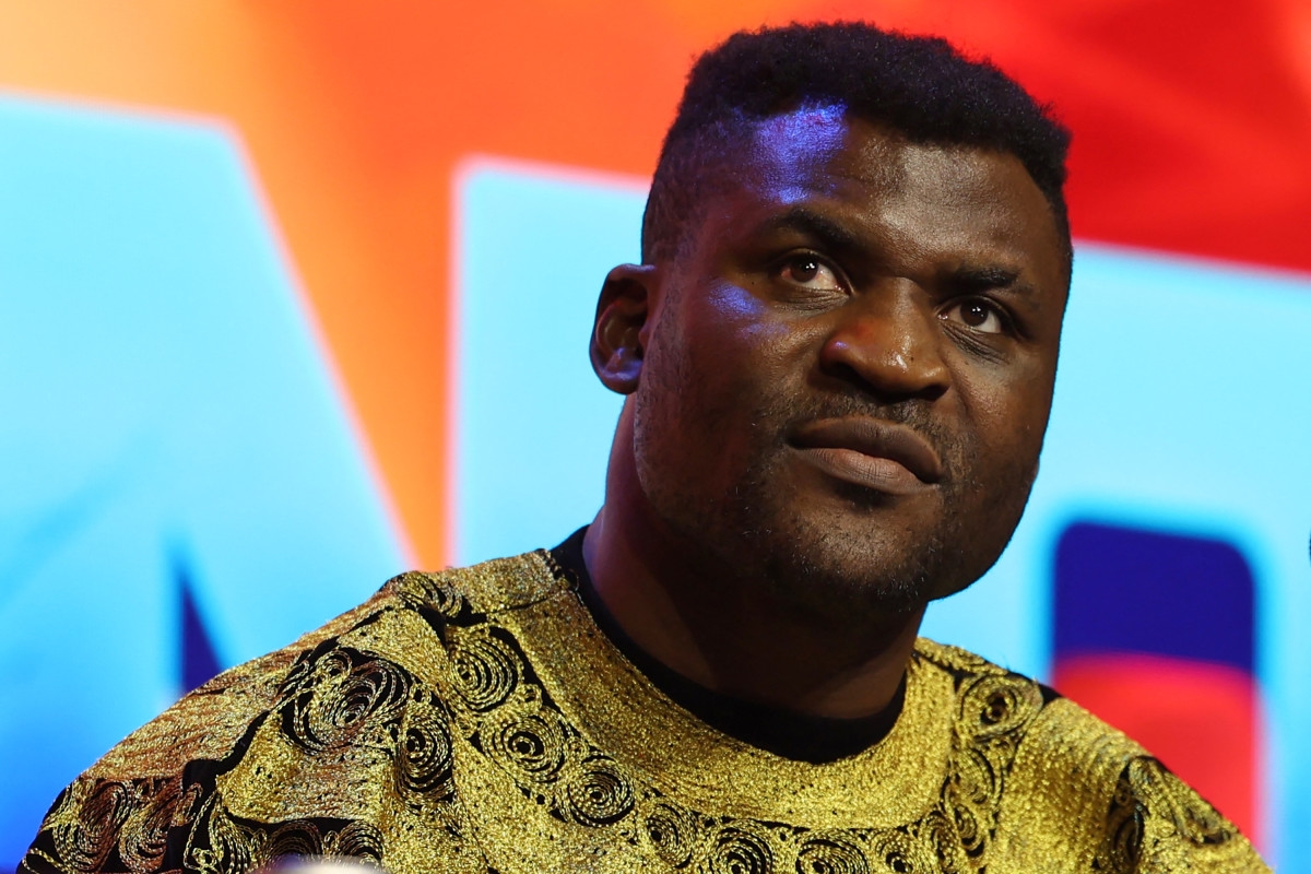 Francis Ngannou's Trainer Sends a Clear Message to Dana White About a Return to the UFC