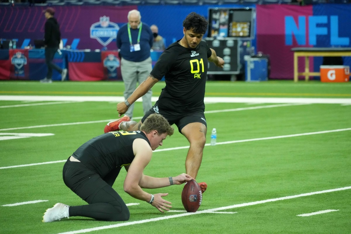 Patriots Insider Expects Rookie Kicker Andy Borregales to Win Starting Job