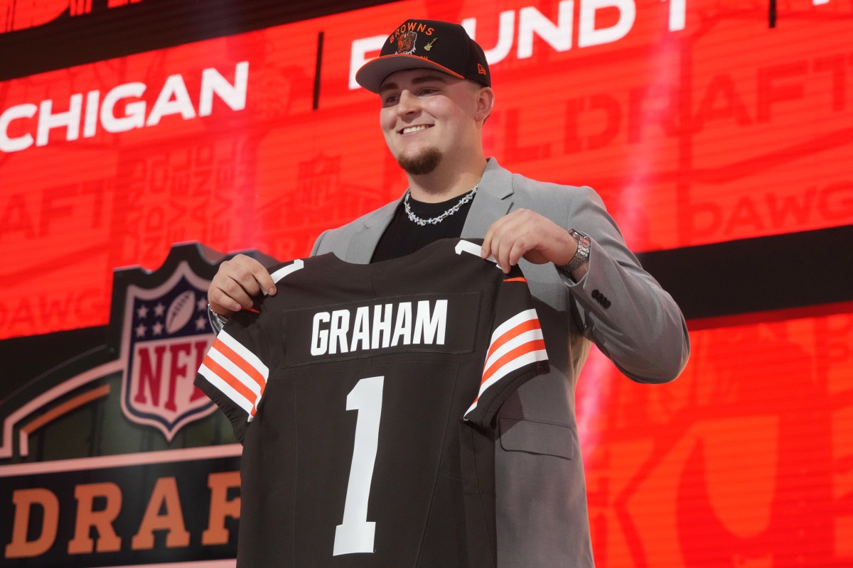 Browns No. 1 Pick Named to Preseason All-Rookie Team