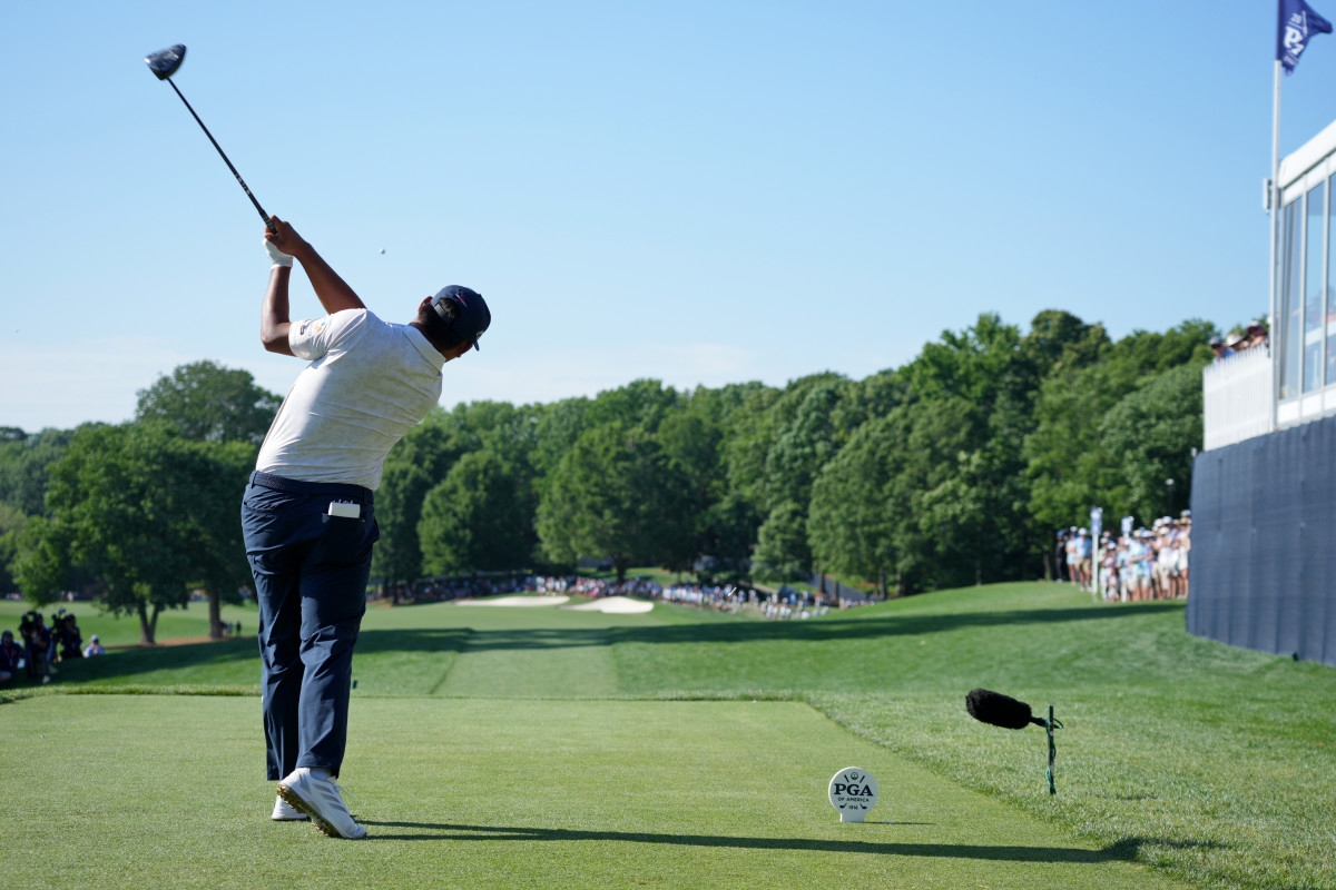 PGA Tour Golfer Abruptly Withdraws During Second Round at Travelers Championship