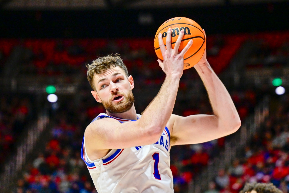 Big Hunter Dickinson News Emerges Before NBA Draft