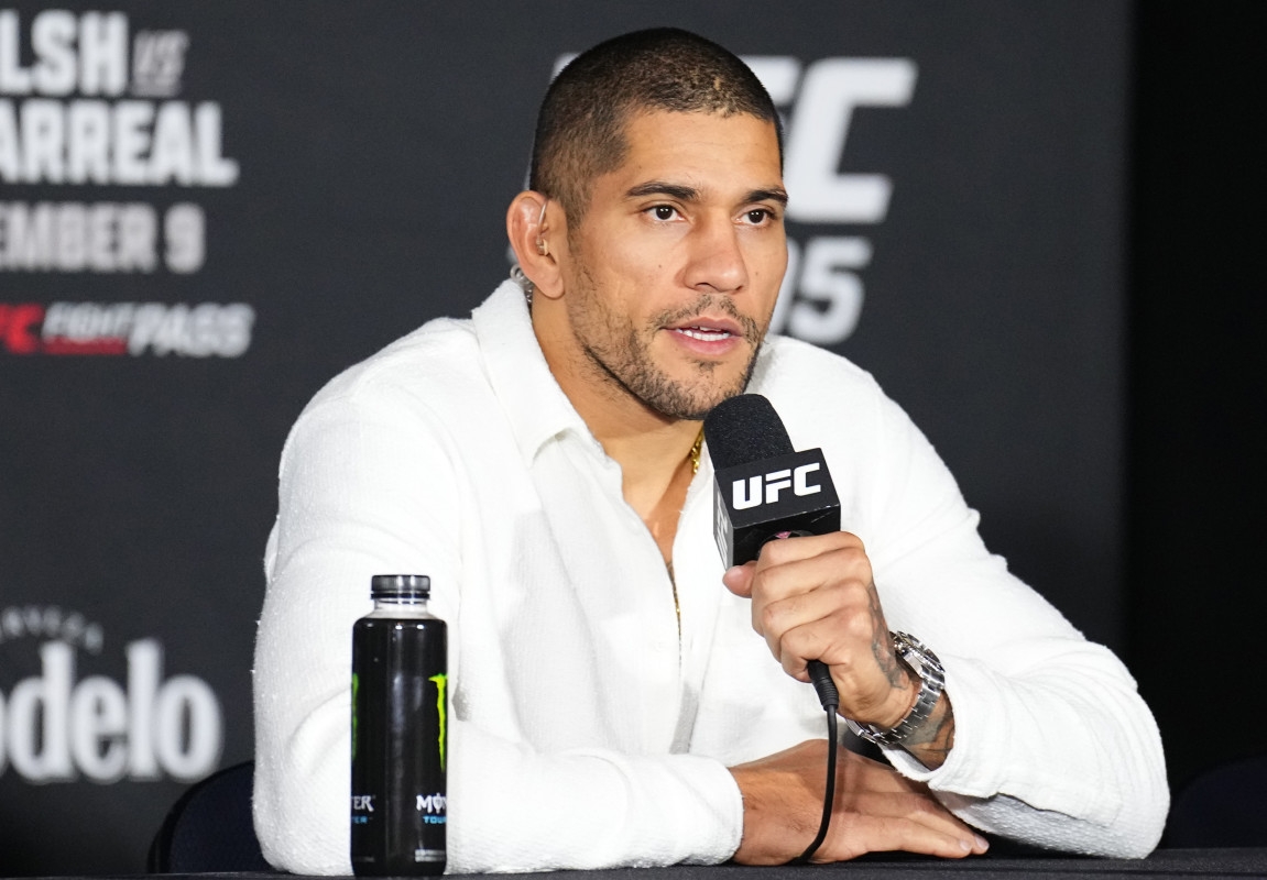 Alex Pereira Has a Clear Answer on a Potential Heavyweight Move