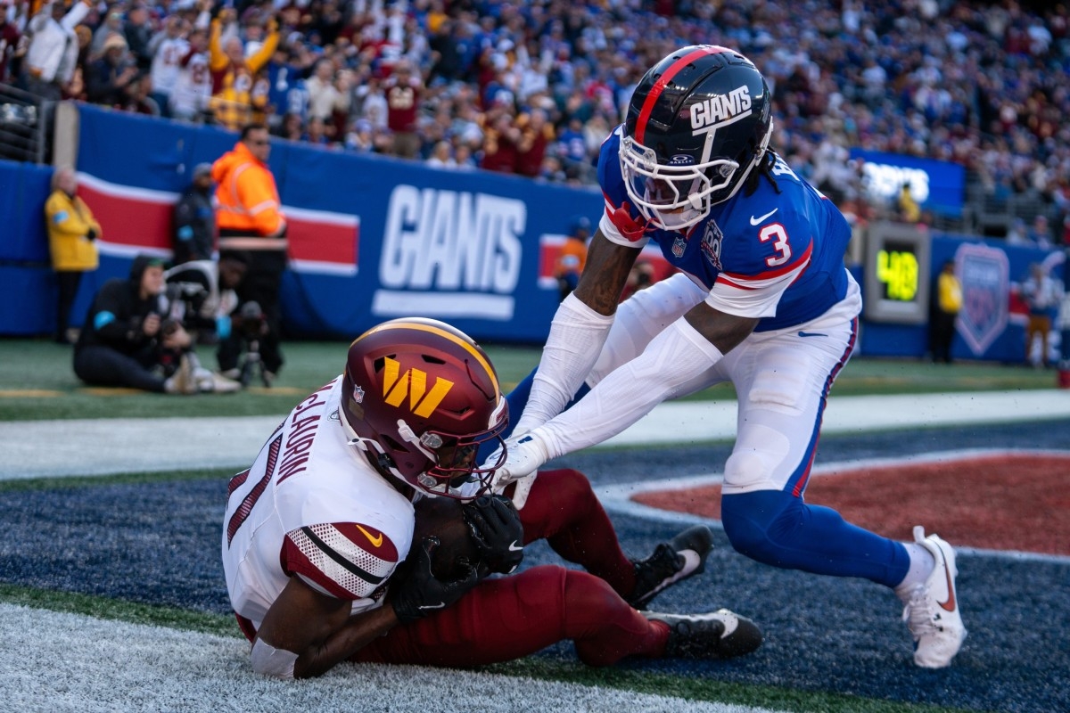 Giants Coach Hints at Cornerback Competition