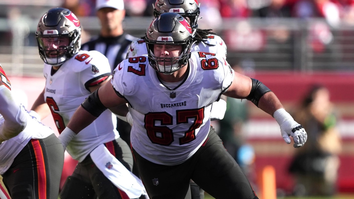 Buccaneers Unsung Heroes Earn Credit For Bucky Irving Breakout