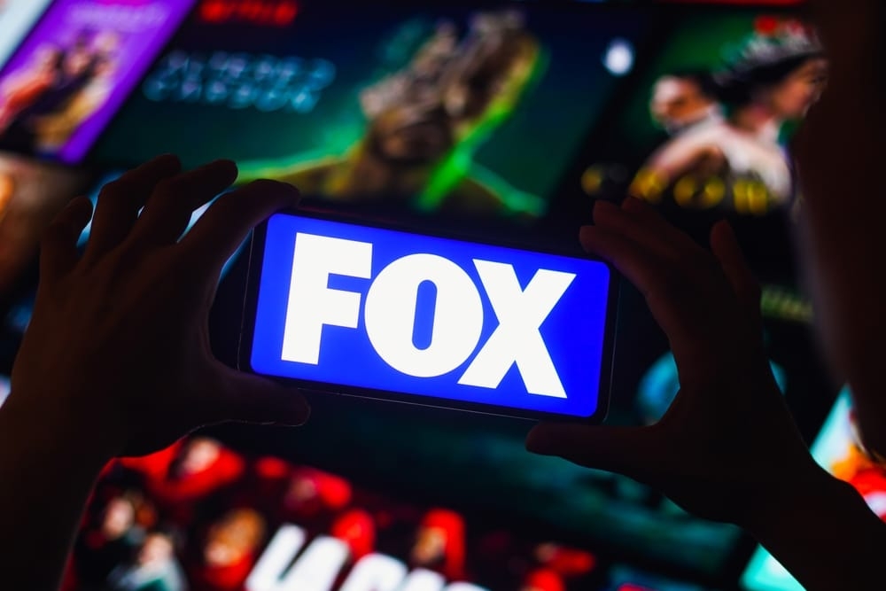 Is Fox Corporation Stock Underperforming the S&P 500?