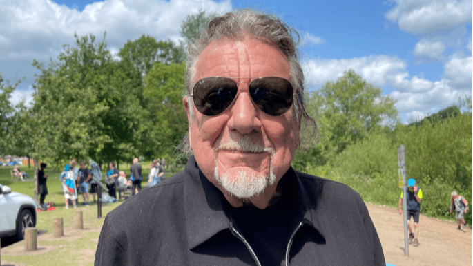 River Wye campaigners stage protest over pollution