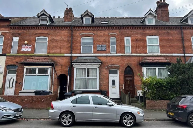 Six bed HMO in 'highly desirable' Birmingham neighbourhood comes with suggestion to buyers