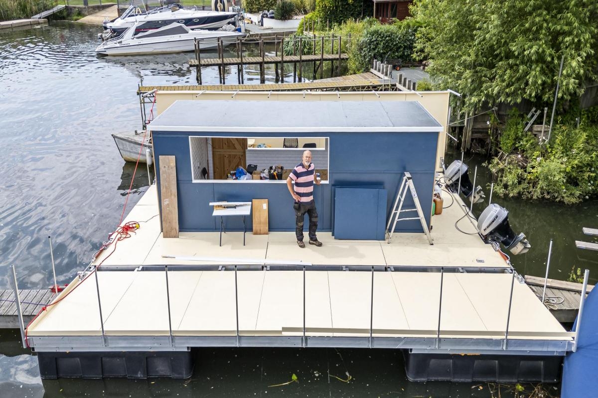 Future of 'unique' floating restaurant to be determined