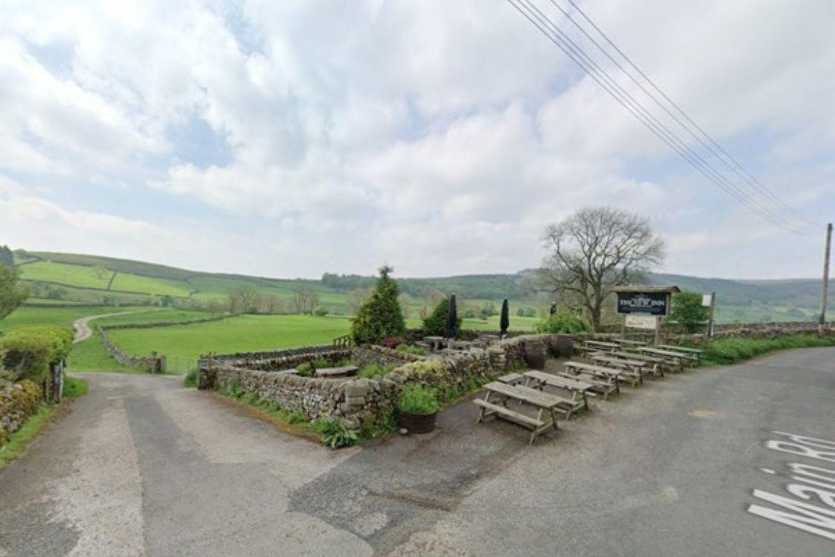 'A slice of heaven' - The ‘most scenic' beer garden in the Yorkshire Dales