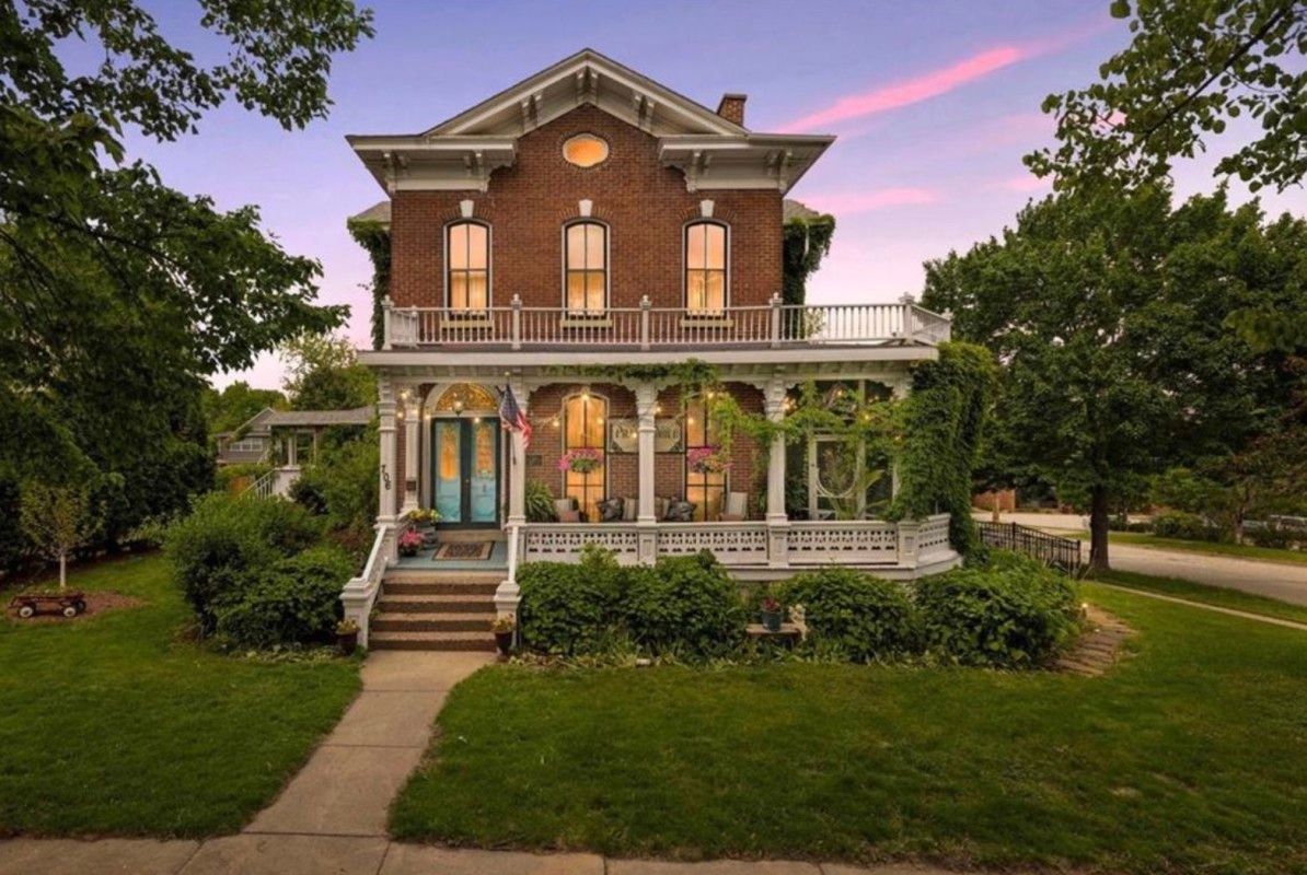 Gallery: Here's your chance to own this historic Red Wing bed & breakfast