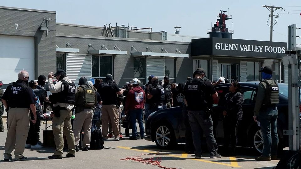 Tell us your immigration crackdown story