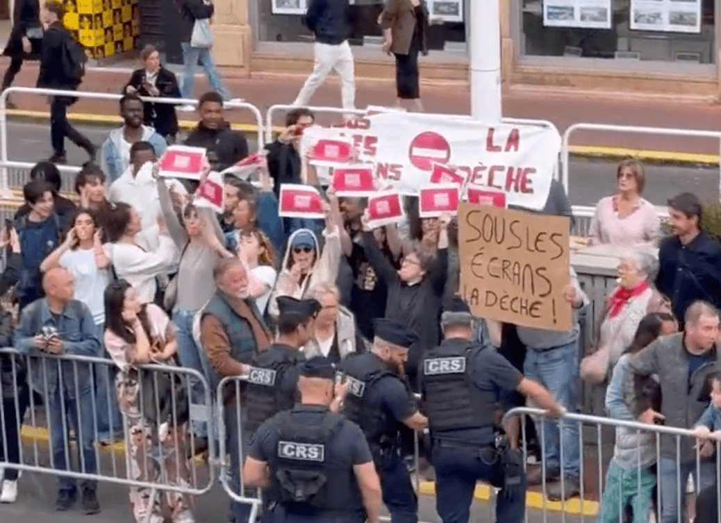 Cannes Opening Night: Festival Workers Briefly Protest Red Carpet, Deadline Shut Down From Filming