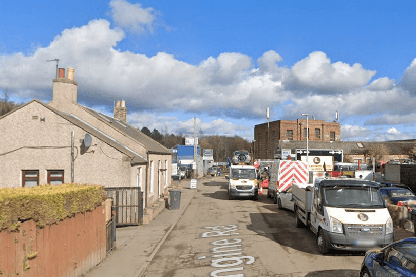 Edinburgh gang war continues as firm with 'links to Mark Richardson' torched