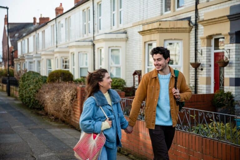 £10,000 invested in 2020 could now be a passive income of…