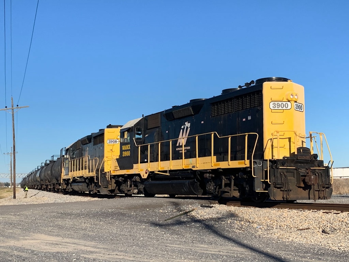 Watco rail gets $600M in new private equity