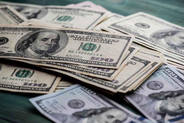 Global Economic Outlook: US, Europe Grow More Slowly Than Expected Amid Trade, Geopolitical Tensions