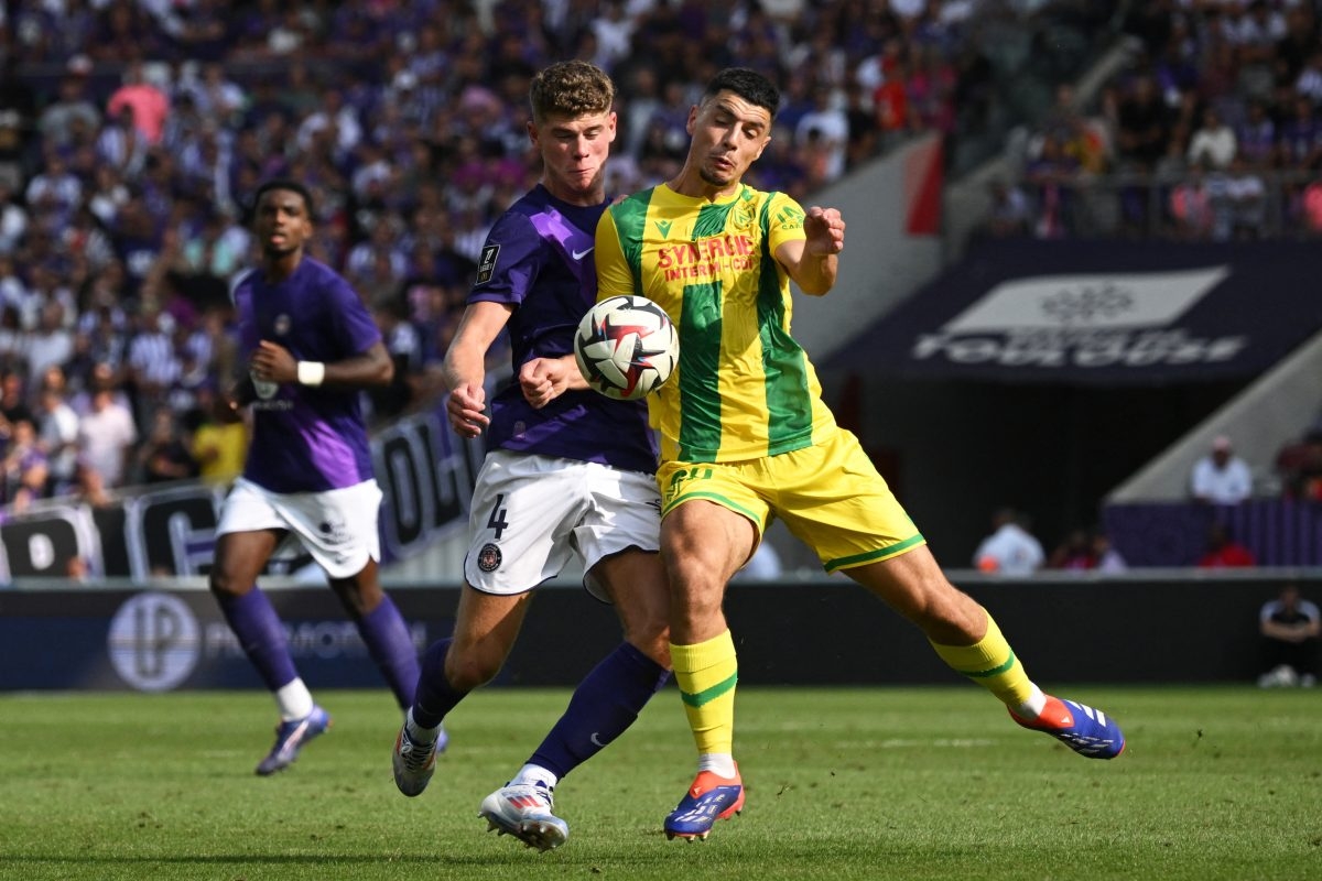 Nantes determined to keep Premier League target Matthis Abline