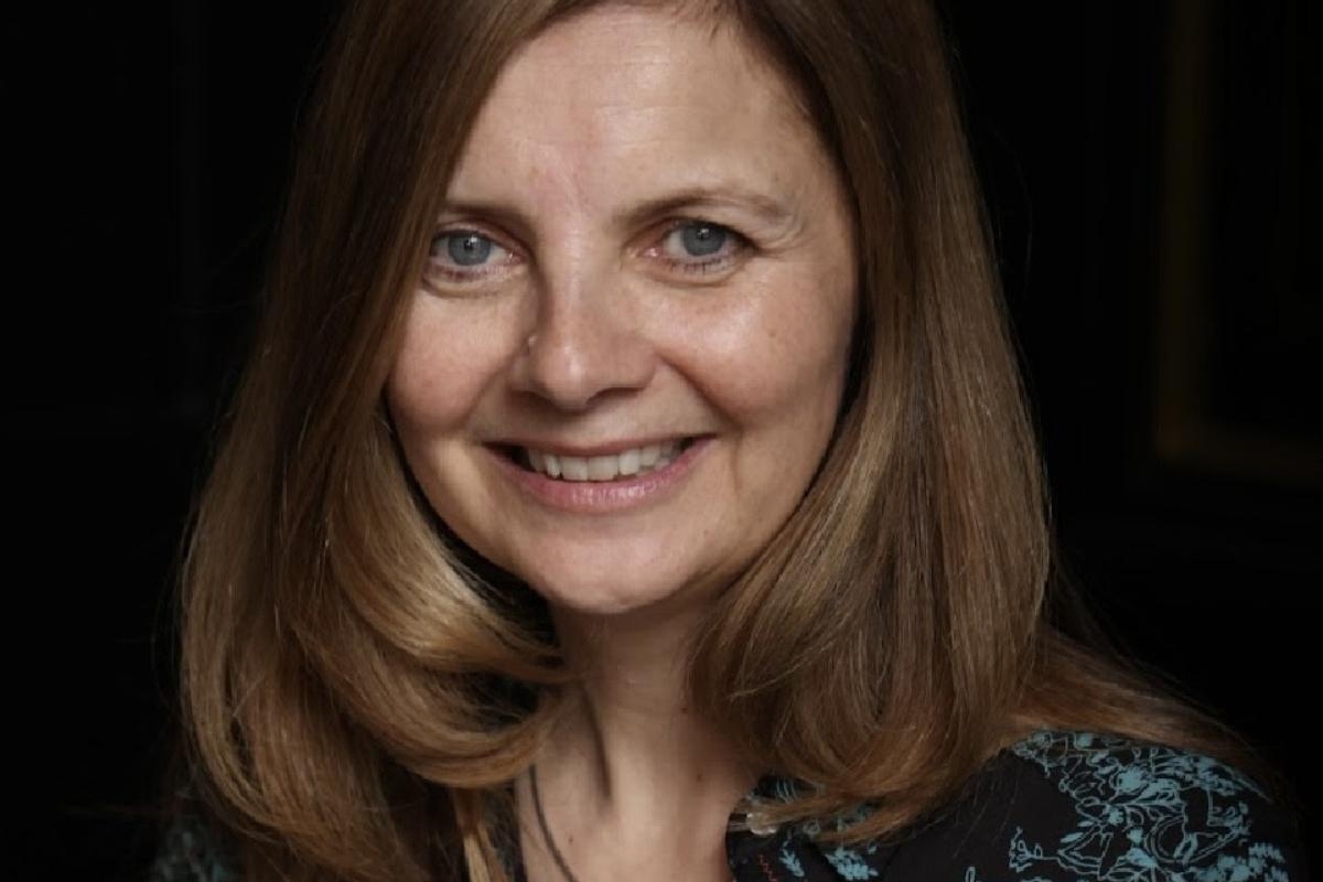 STV presenter to host best-selling author's Glasgow book launch