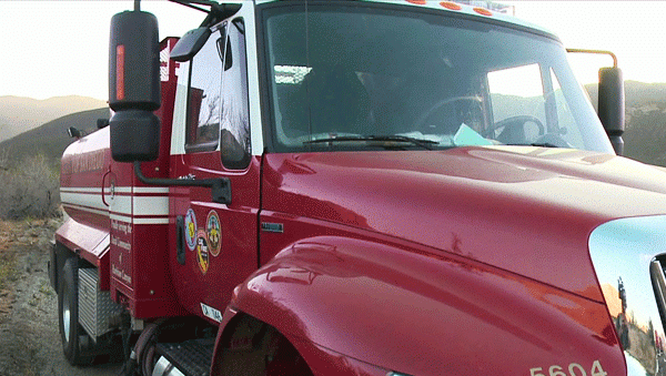 Crews contain vegetation fire in North County