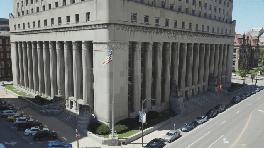 St. Louis man charged in fatal punch case