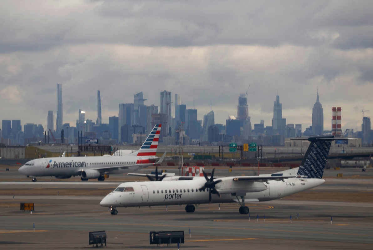 American Acknowledges Travelers Are Avoiding Newark Flights