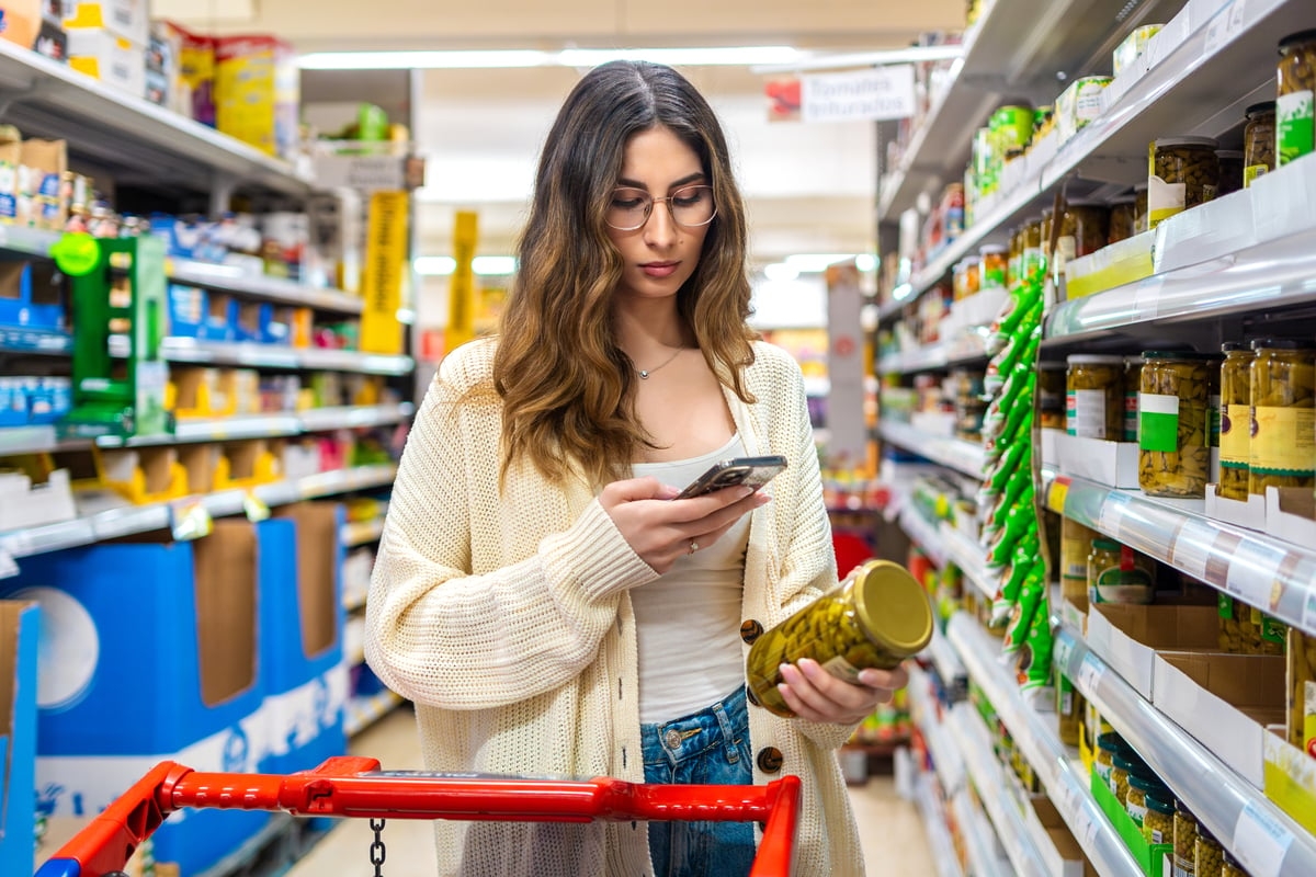Is Dollar Tree a Buy, Sell, or Hold in 2025?