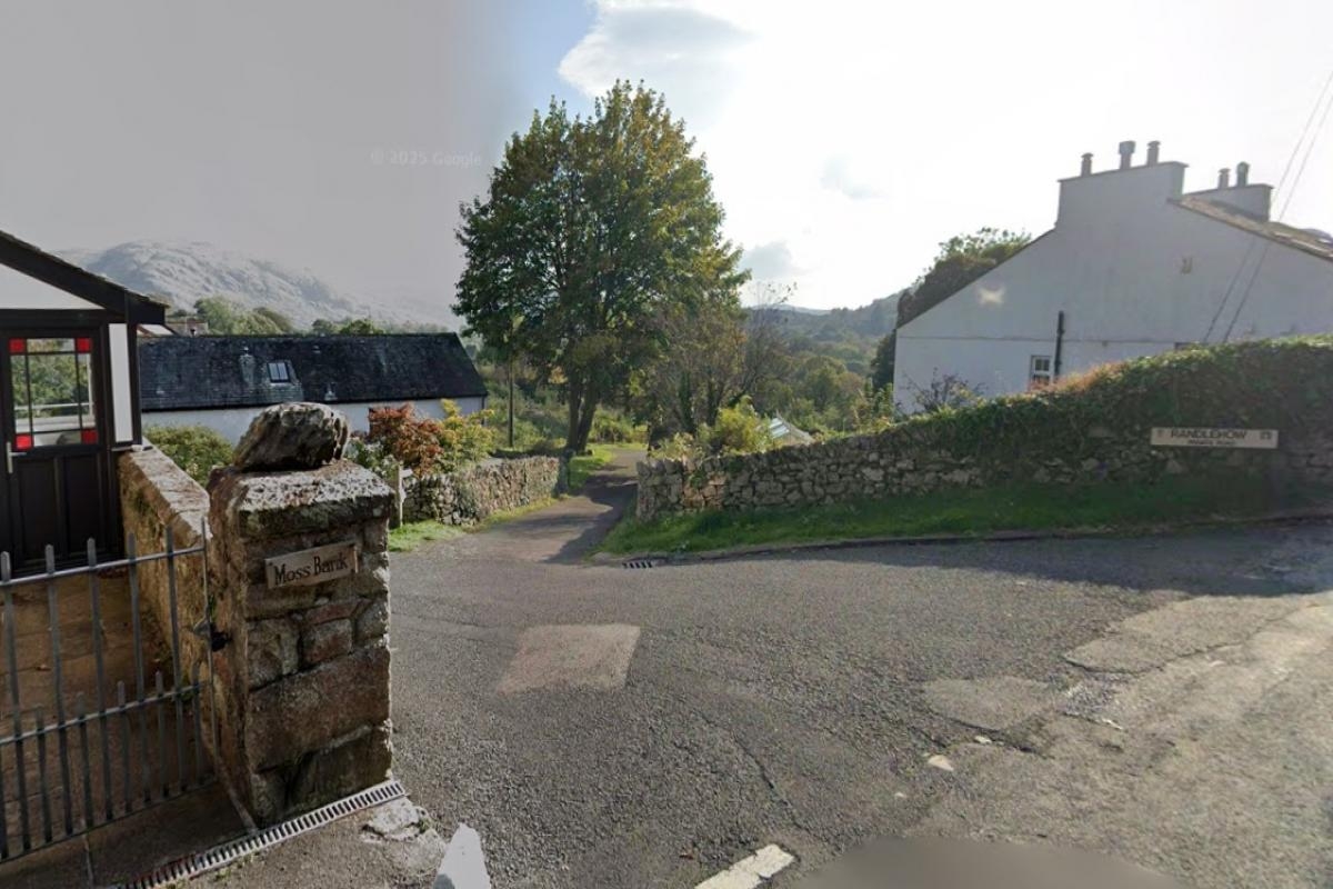 Controversial plan to build 'incongruous' houses in Lakeland village refused