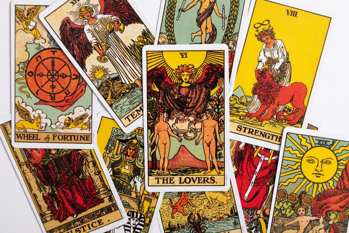 Each Zodiac Sign's Tarot Card (Minor Arcana), According to a Reader