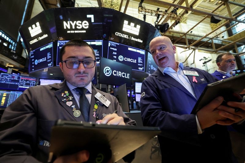 Global IPO activity slumps in 2025 as tariffs, volatility weigh