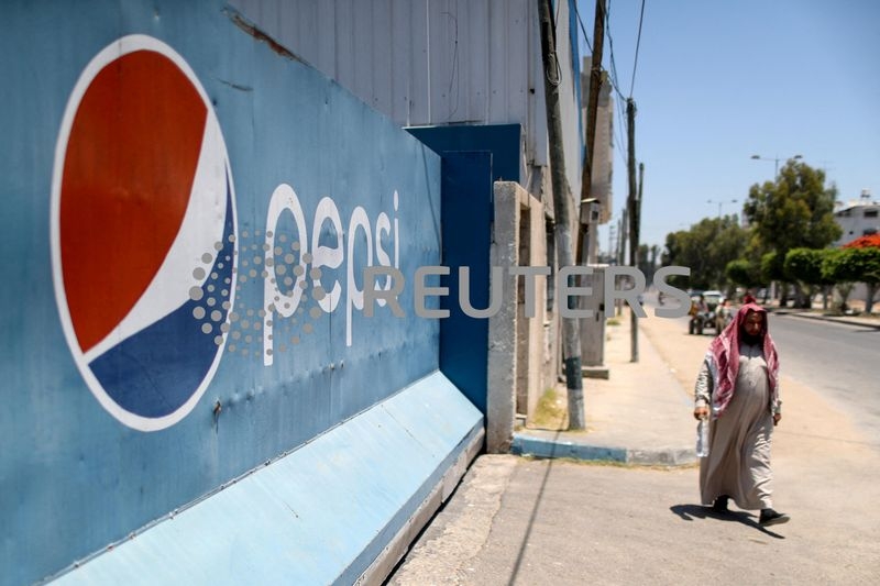Exclusive-In West Bank, Pepsi and Coke bottlers face can and sugar shortage