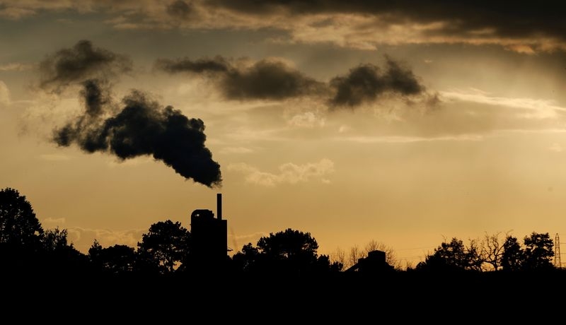 UK to issue 10-year industrial strategy aimed at boosting growth