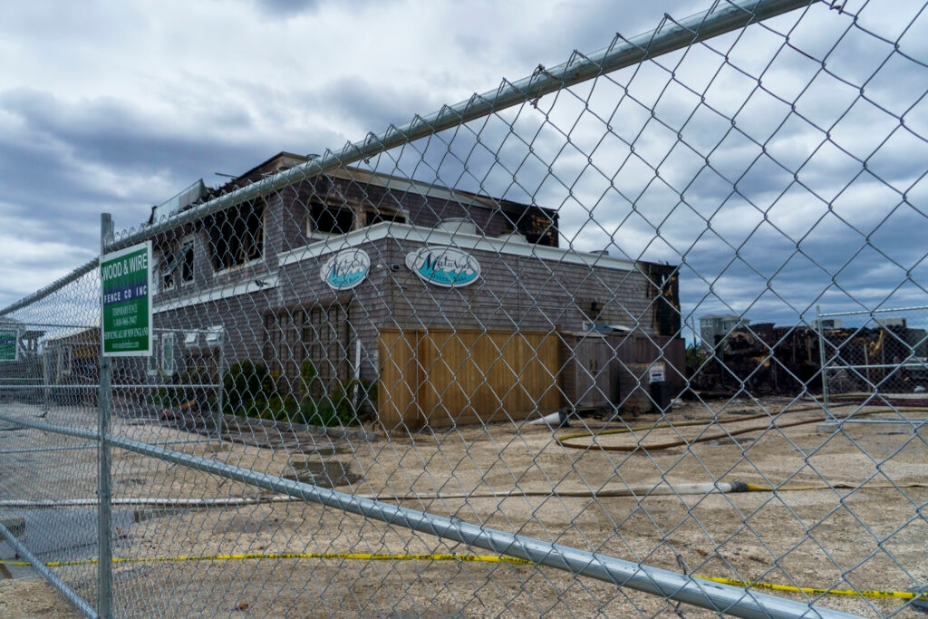 Lawmakers approve outdoor dining change to help Matunuck Oyster Bar after devastating fire