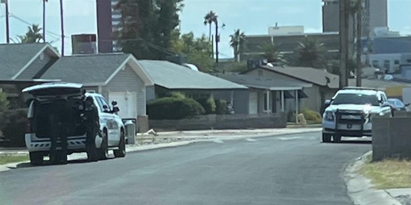 Suspect still on the loose after fleeing police, prompting central Phoenix school lockdown