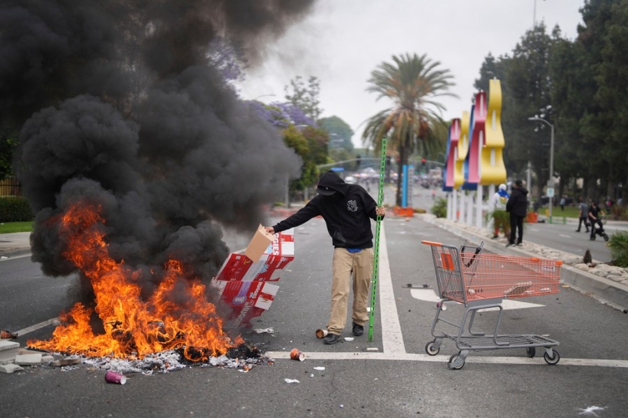 Opinion - Send in the Marines and prepare to throw the book at every LA rioter