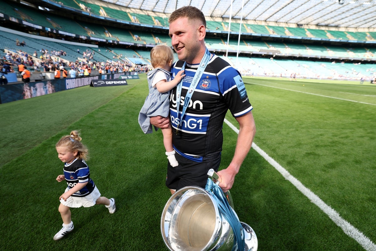 Finn Russell signs new contract at Bath following Premiership final win
