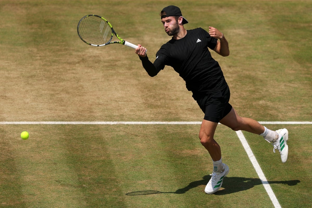 The Jacob Fearnley train continues at speed as British No 2 seals career-first at Queen's