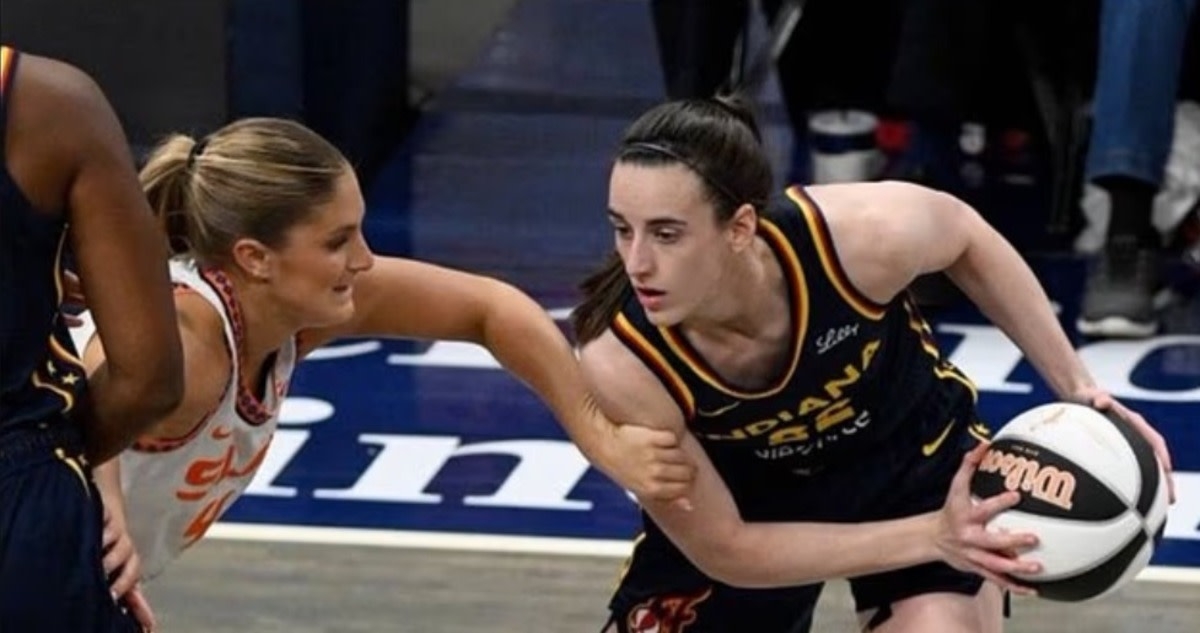 Fans Have Spotted Another 'Dirty' Foul On Caitlin Clark
