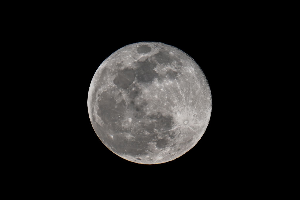 How to See February's Snow Moon