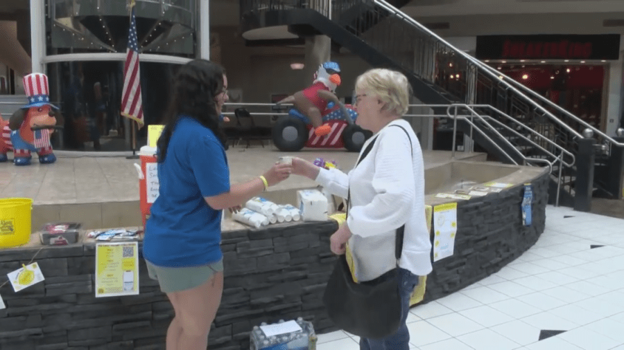 Turning lemons into hope at lemonade stand in Scranton