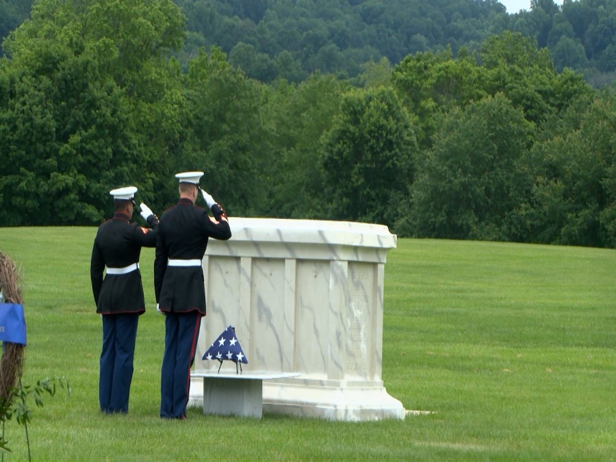 Fallen soldiers honored at Mountain Home National Cemetery