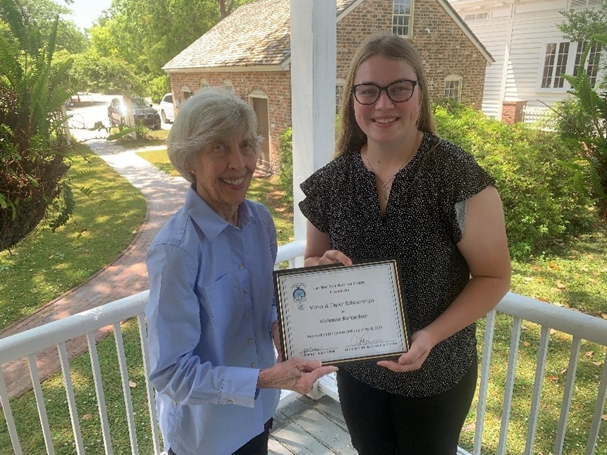 New Bern High School senior receives Marks-Taylor Scholarship