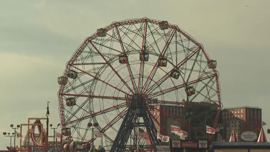 New Yorkers prepare for heat wave: ‘I will just stay inside with AC'