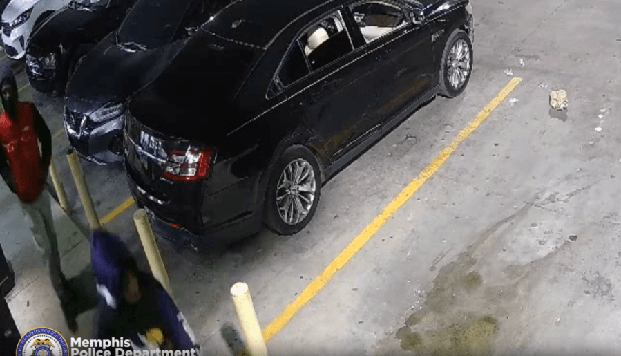MPD: Man carjacked by suspects with rifles outside laundromat
